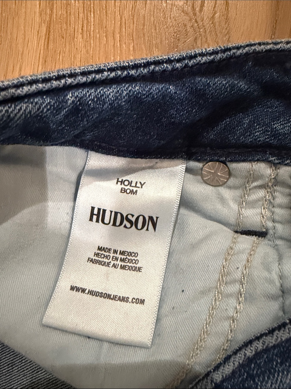 Hudson Holly High-Rise Dark Blue Flare Jeans- NWOT - Picture 4 of 8